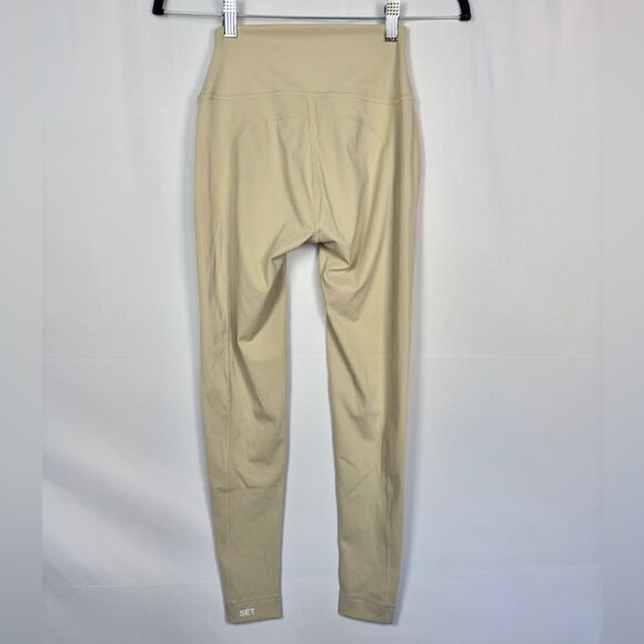 SET Active Form Cloud No Front Seem Cream Leggings 24'' Size Small - Picture 3 of 6